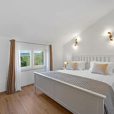 Hedonica House * Mirlovic Zagora