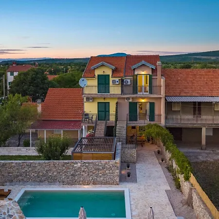 Hedonica House Mirlovic Zagora