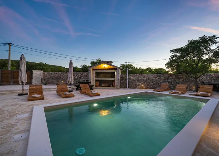 Tatil Evi Hedonica House Mirlovic Zagora