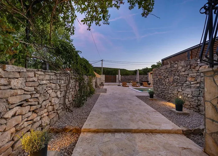 Hedonica House * Mirlovic Zagora